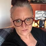 Lora V. creator profile